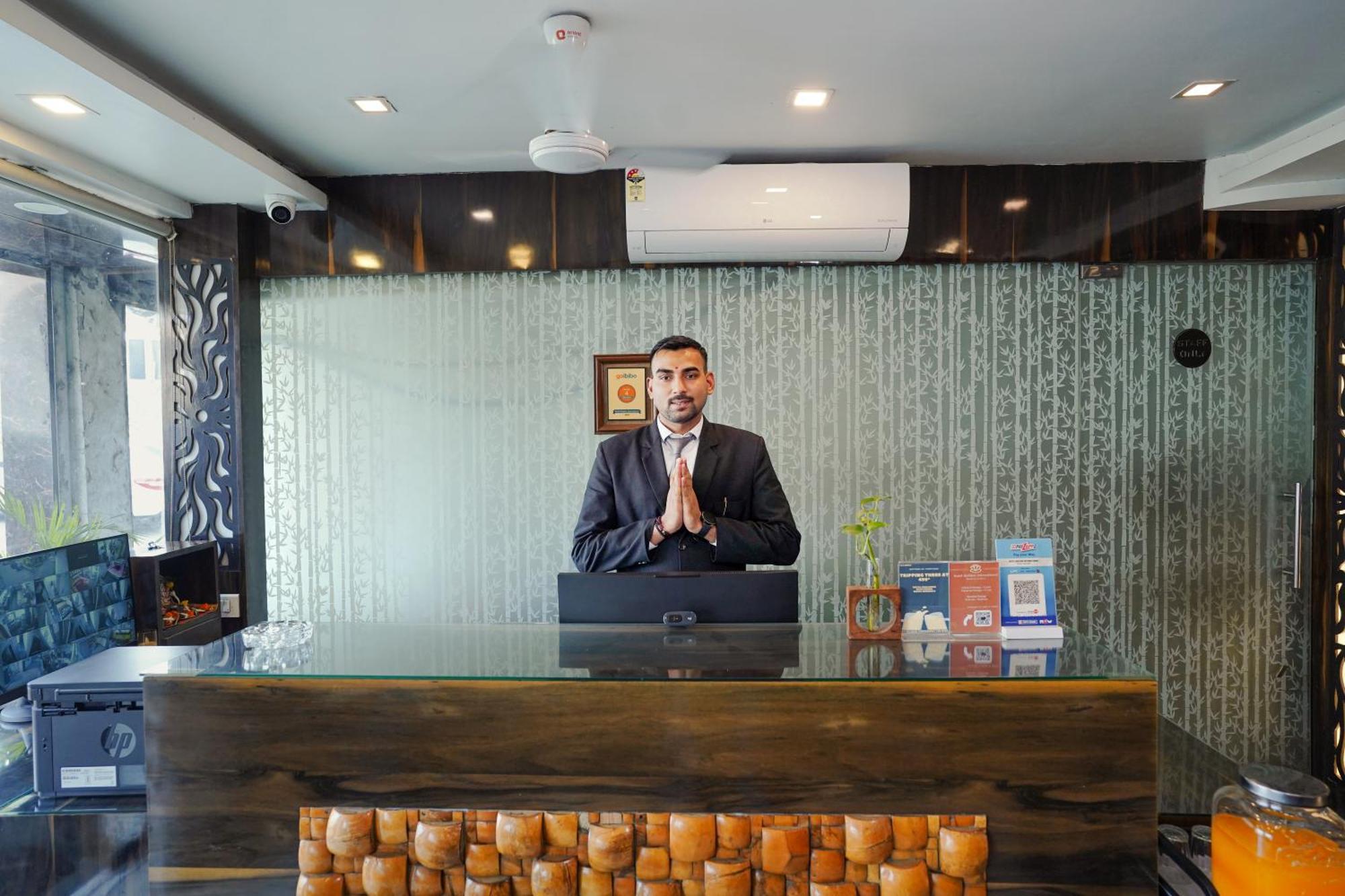 Hotel Sheldon International Near Science 3*